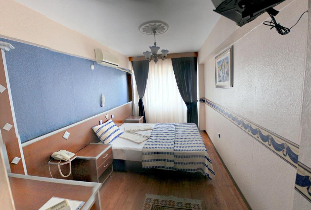 Hotel Canberra سلجوك الغرفة الصورة