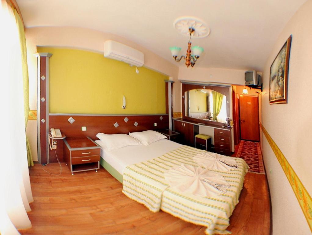 Hotel Canberra سلجوك الغرفة الصورة