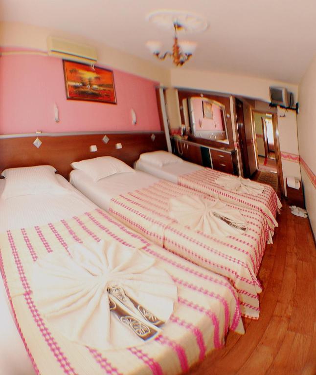 Hotel Canberra سلجوك الغرفة الصورة